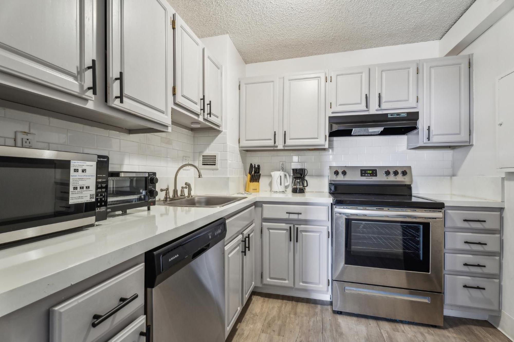 Legacy At Imperial Village 808 I 2 Bed 1 Bath Apartment Richmond